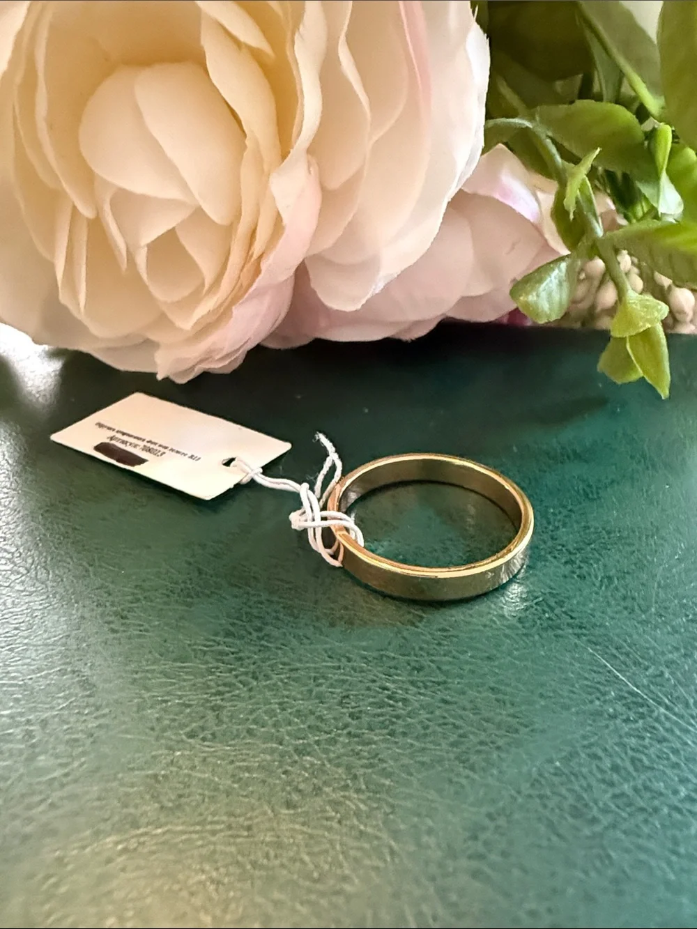 Classic Minimalist Gold Men's Band Ring
